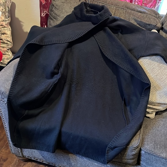 Fashion Nova Plus Size Turtleneck sweater - Picture 5 of 7